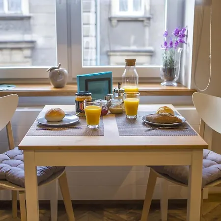Apartmán Central Location In Old Town, Airport Train 2 Min! *