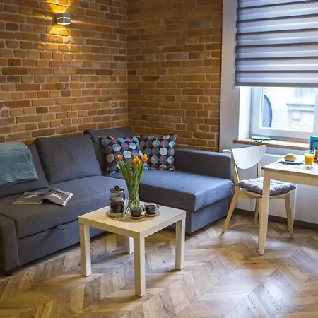 Central Location In Old Town, Airport Train 2 Min! Apartmán *